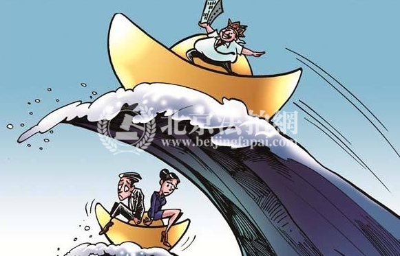 政治局：坚决遏制房价上涨 涨价必然引来管控